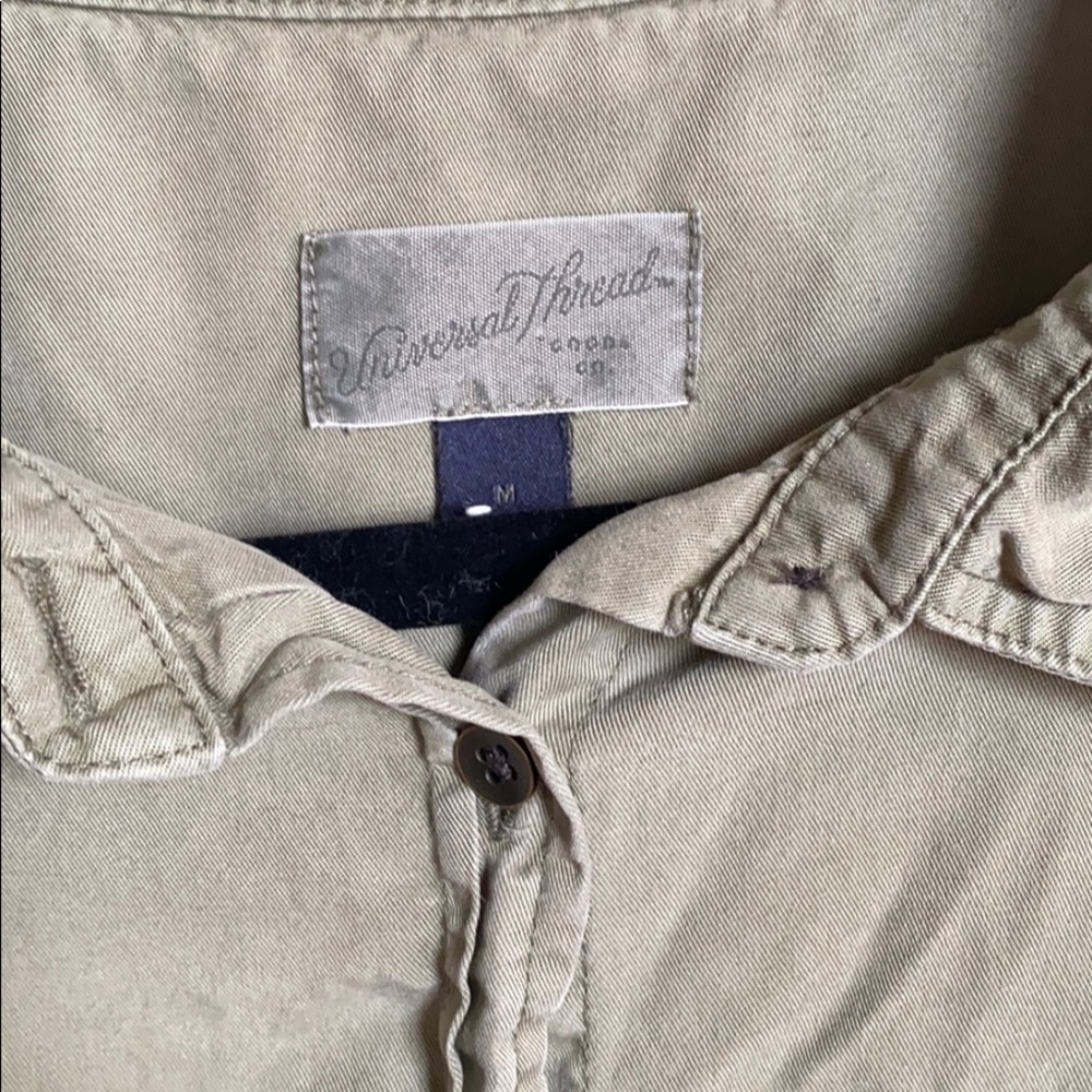 Universal Thread top - Picture 4 of 4